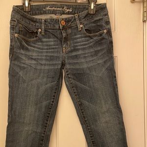 American eagle size 6 short skinny jeans